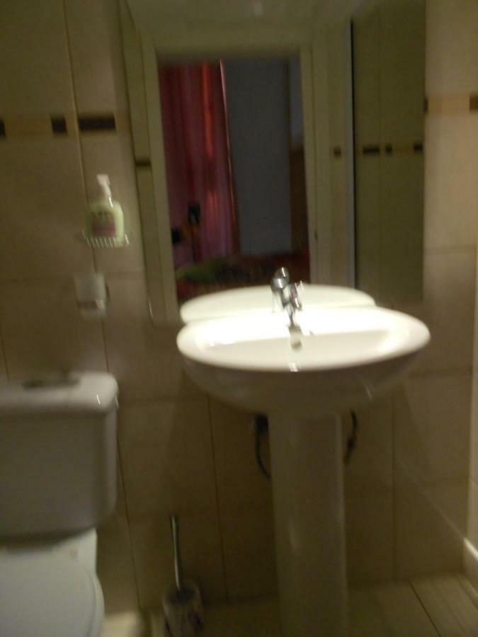 Bed and Breakfast Breakfast At Sophy'S Niza Exterior foto